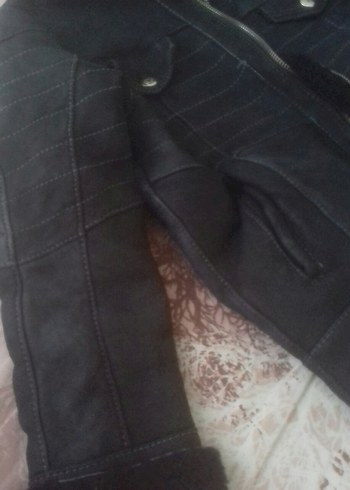 Kürklü Kapüşonlu Siyah Erkek Çocuk Kaban - Görsel 3