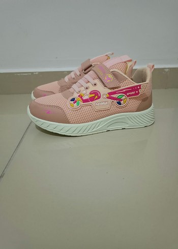 Kız Çocuk Pembe Renkli Spor Ayakkabı Velcro