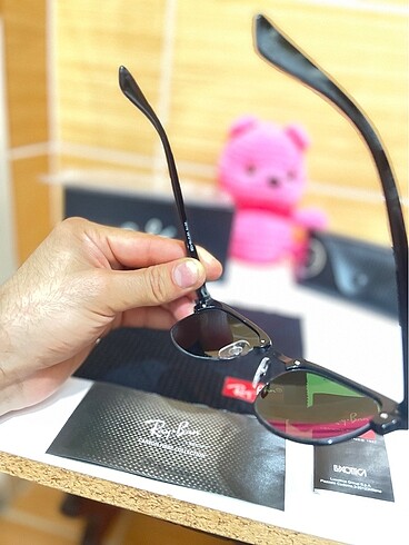  Beden siyah Renk ORİJİNAL RAY-BAN GÜNEŞ GÖZLÜĞÜ