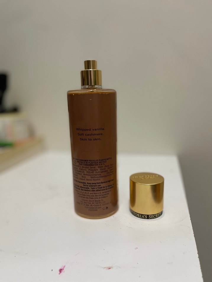 Victoria's Secret Bare Vanilla Kadın Parfümü - Görsel 2