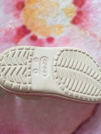 C4 crocs