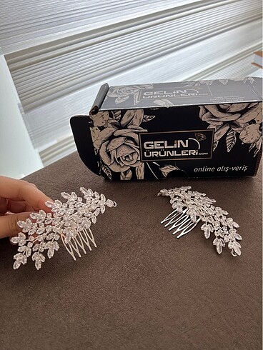 Gelin aksesuarı