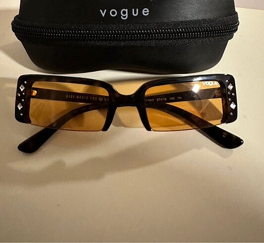 Vogue Eyewear Gigi Hadid vogue gözlük