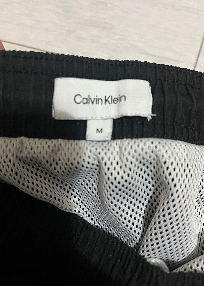 Calvin Klein Deniz Şortu - Görsel 3