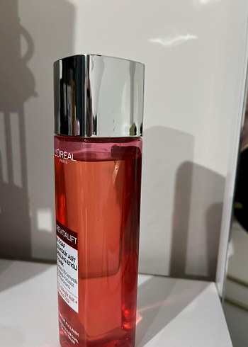 L'Oréal Revitalift Glikolik Asit Tonik - Görsel 4