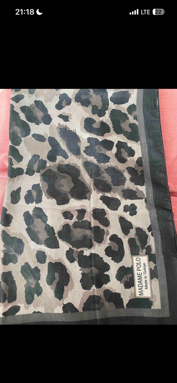 Gri Desenli Kadın Şal - Görsel 2