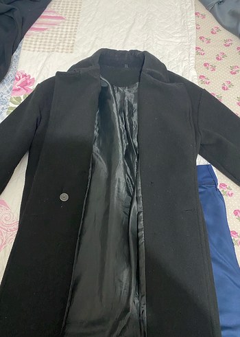 Düğmeli Siyah Kadın Uzun Kaban