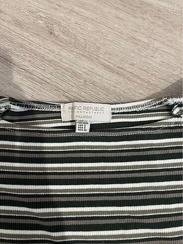 Pull and Bear Pull&bear kısa üst
