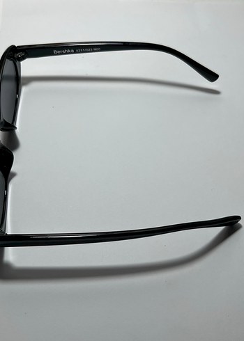 Kadın Siyah Minimalist Gözlük - Görsel 3