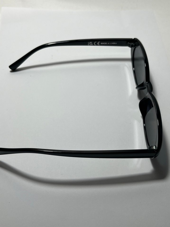 Kadın Siyah Minimalist Gözlük - Görsel 2