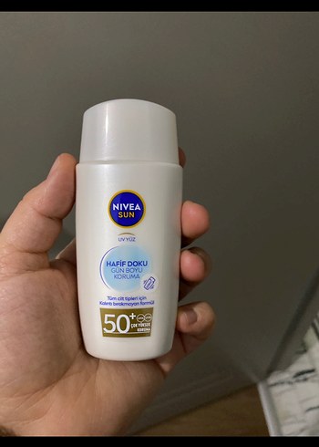 Nivea Sun Yüz İçin SPF 50+ Ultra Hafif Krem - Görsel 3