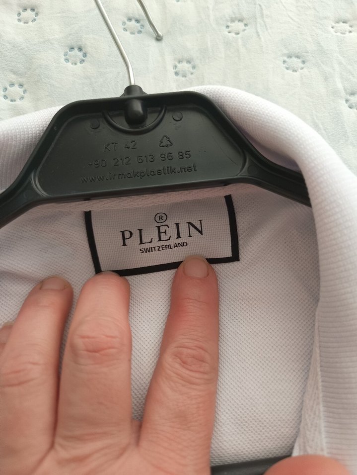 Beyaz Pleın yakalı tişört - Görsel 2