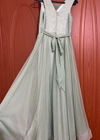 Gri Pilili V Yaka Uzun Abiye Elbise - Görsel 4