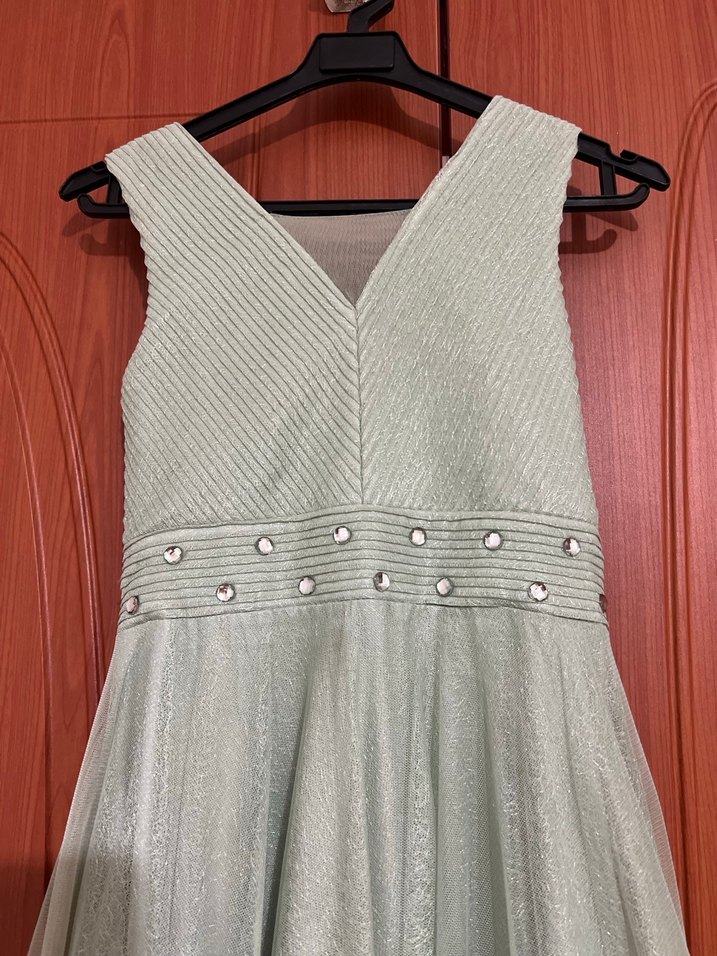 Gri Pilili V Yaka Uzun Abiye Elbise - Görsel 2