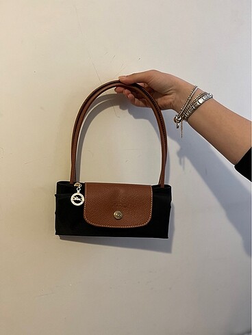  Beden Longchamp Çanta