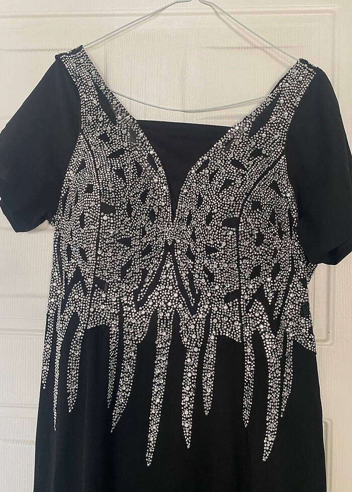 Siyah taşlı abiye - Görsel 2