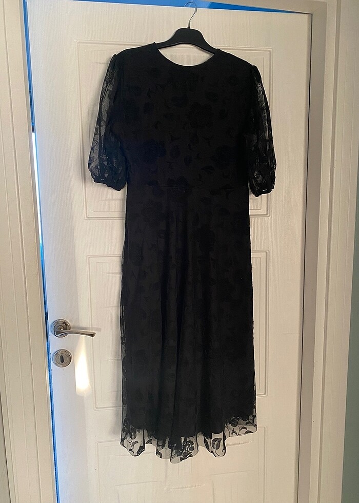 Siyah elbise - Görsel 3