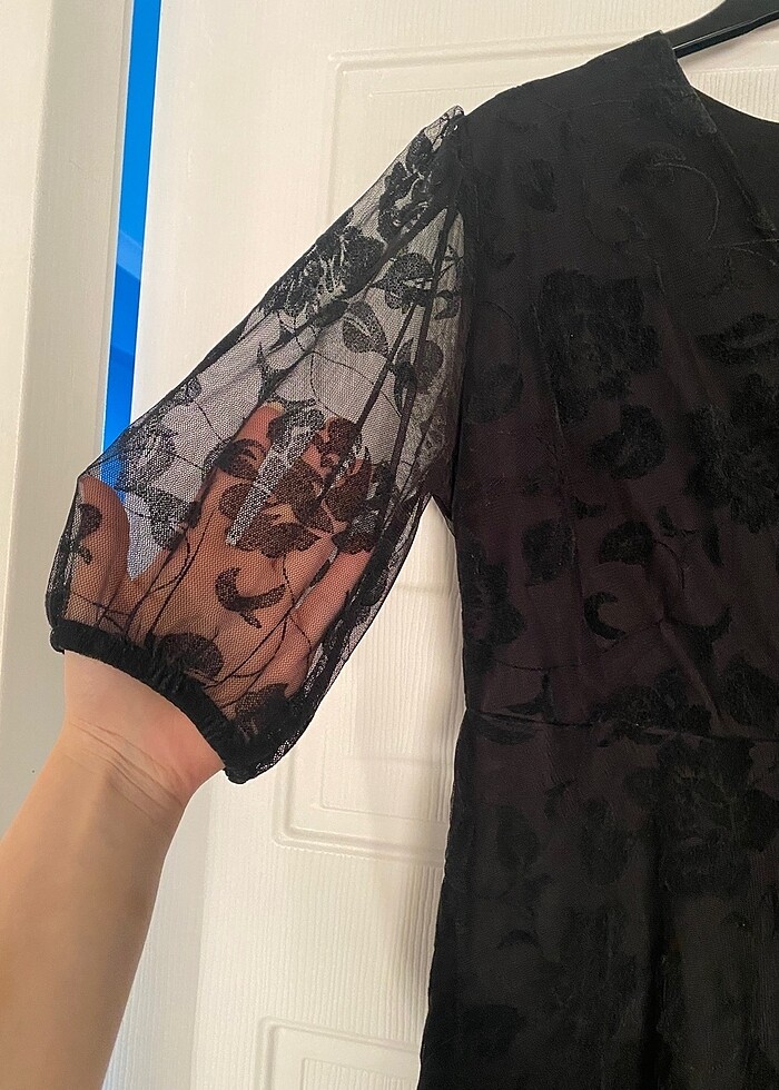 Siyah elbise - Görsel 2