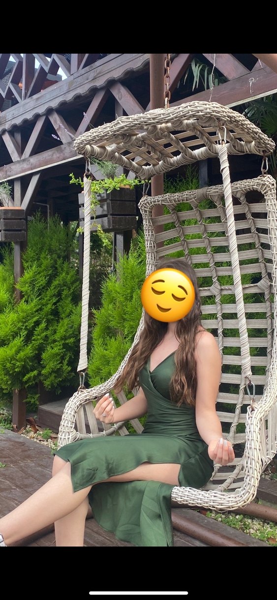 Kayık Yaka, Askılı, Uzun Saten Yeşil Elbise - Görsel 2