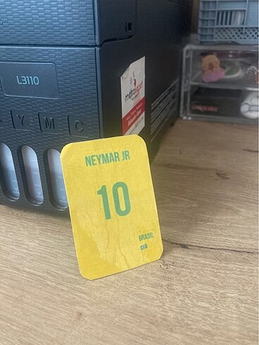Diğer Neymar photocard