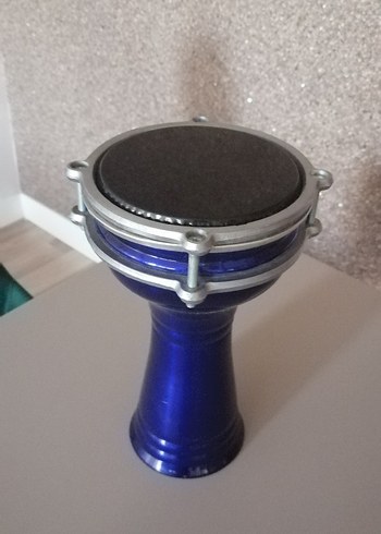 Mavi Renkli Darbuka