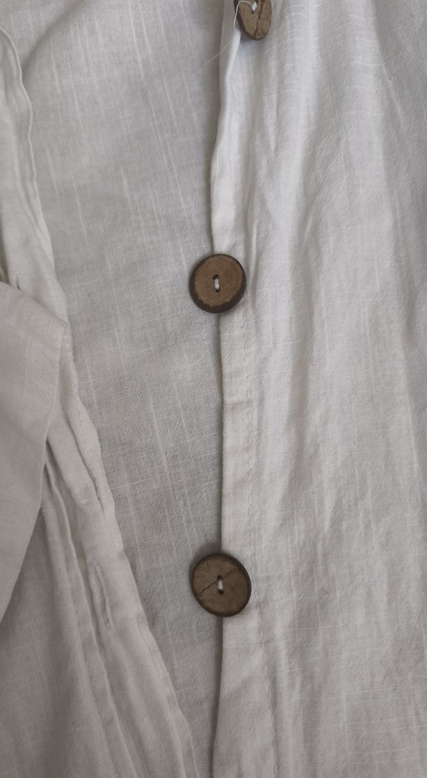 Düğmeli Beyaz Keten Kadın Gömlek - Görsel 4