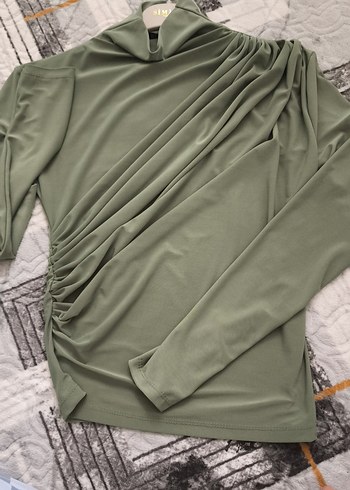 Drapeli Uzun Kollu Yüksek Yaka Kadın Bluz - Görsel 3