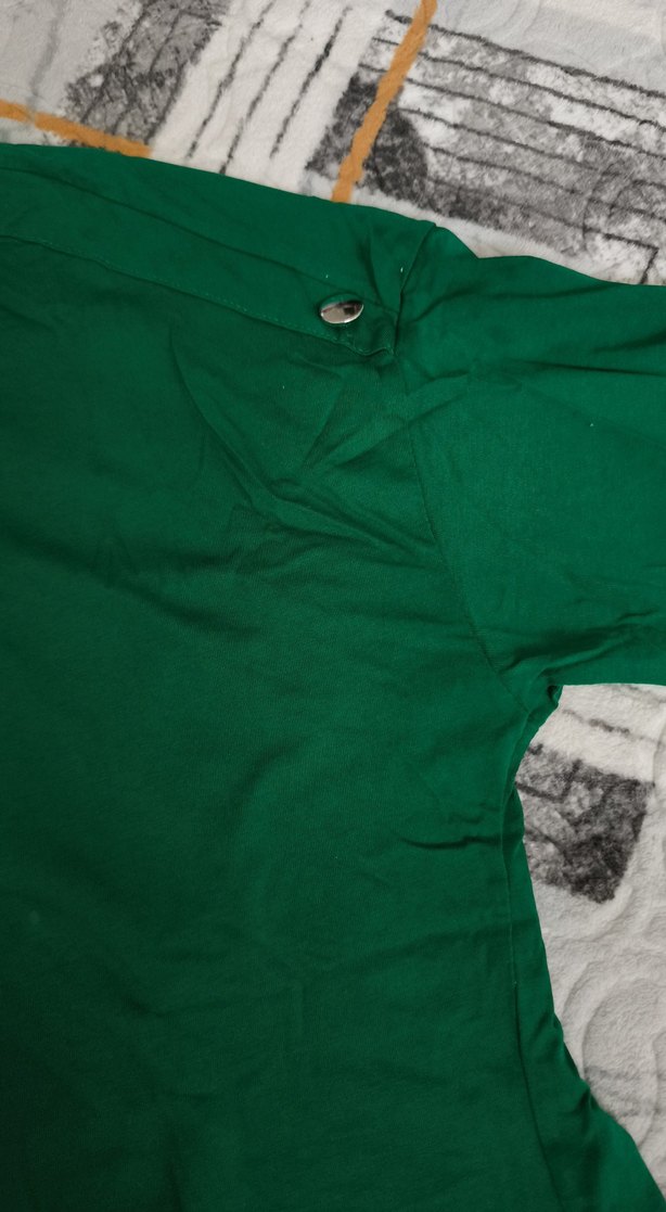 Yeşil Kısa Kollu Tişört - Görsel 2