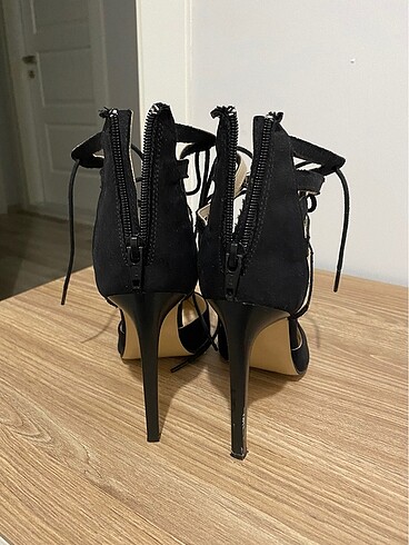 37 Beden siyah Renk Stiletto