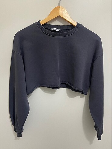 Addax Crop Sweat