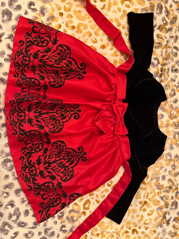 Kız Çocuk Kırmızı Nakışlı Fırfırlı Elbise - Görsel 3