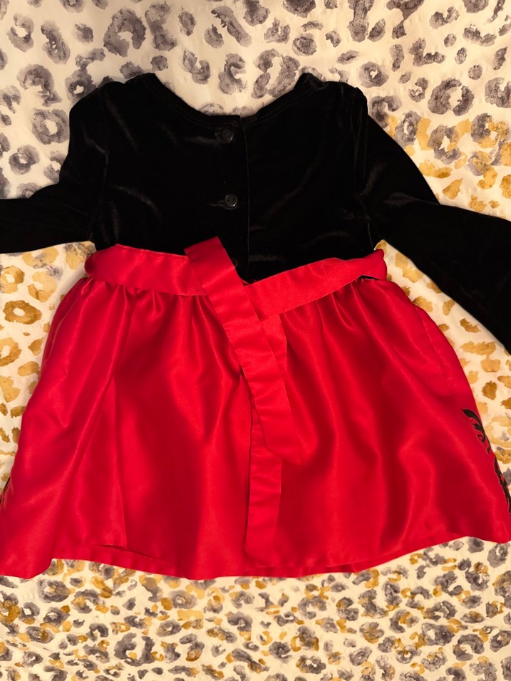 Kız Çocuk Kırmızı Nakışlı Fırfırlı Elbise - Görsel 4