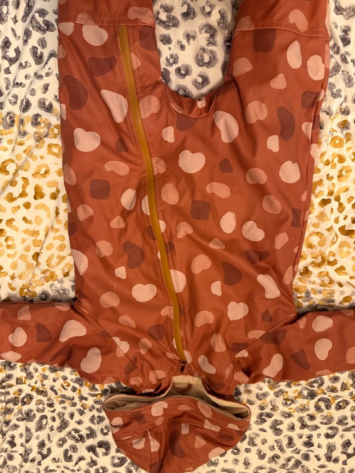 Kahverengi Bağlama Desenli Kürk Detaylı Bebek Tulumu - Görsel 5