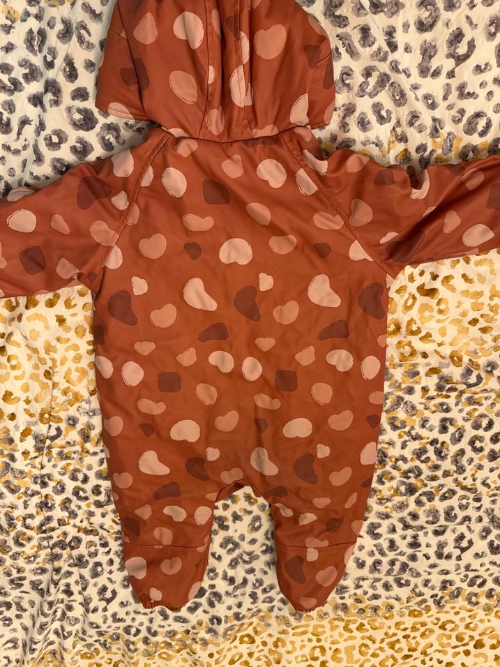 Kahverengi Bağlama Desenli Kürk Detaylı Bebek Tulumu - Görsel 3
