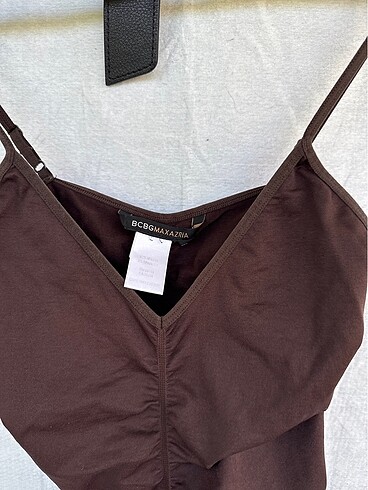 m Beden BCBG MAXAZRIA M beden dar elbise