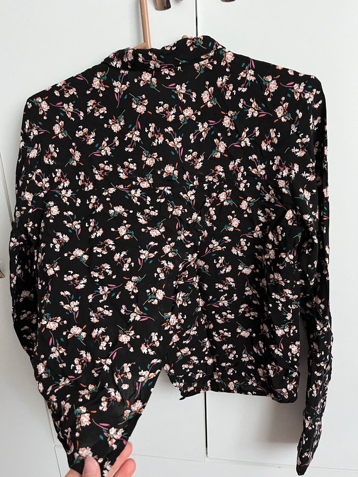 Çiçek Desenli Mini Siyah Kadın Ceket - Görsel 3