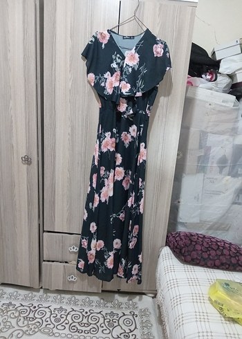 Betsey Johnson Siyah Çiçek Desenli Uzun Bohem Elbise