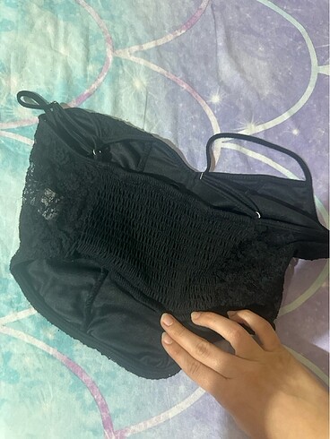 s Beden Dantelli crop