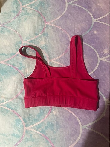 Iconic Pembe crop