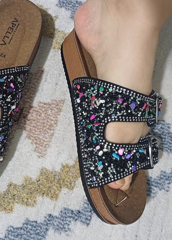 Crocs Renkli Payetli Dolgu Topuklu Kadın Terlik