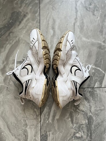 38,5 Beden Sneakers