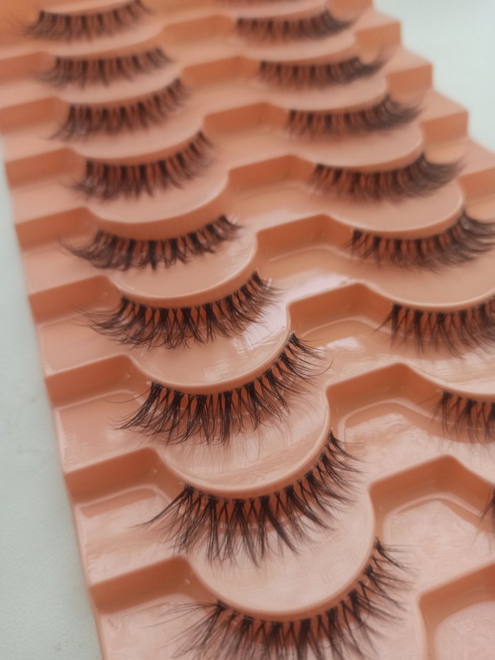 Bej Renkli Takma Kirpik Seti - Görsel 2