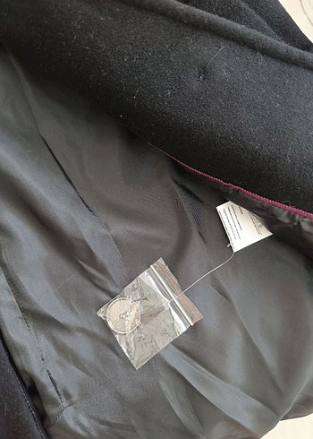 Fabrika Düğmeli Siyah Midi Kaban