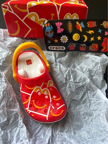 Beden Renk Mc Donalds Crocs anahtarlık 2 numara