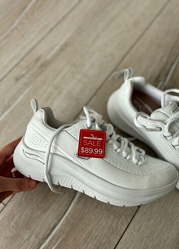 Spor ayakkabi