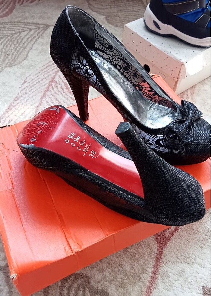 Topuklu ayakkabı - Görsel 3