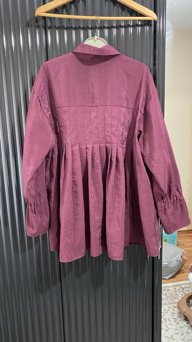 Bordo Düğmeli Uzun Kollu parlak kumaş Keten Gömlek - Görsel 3