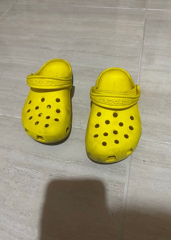 Erkek Çocuk Sarı Kaydırmaz Terlik