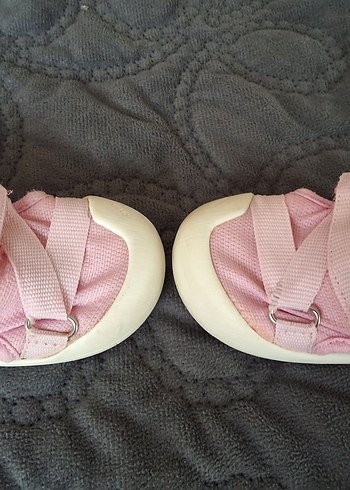 21 Beden pembe Renk Vicco Kız Çocuk Pembe Cırtcırtlı Sandalet