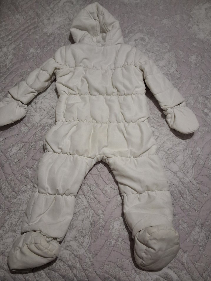 Mothercare unisex Kapüşonlu Beyaz astronot Bebek Tulumu 9-12 ay - Görsel 3